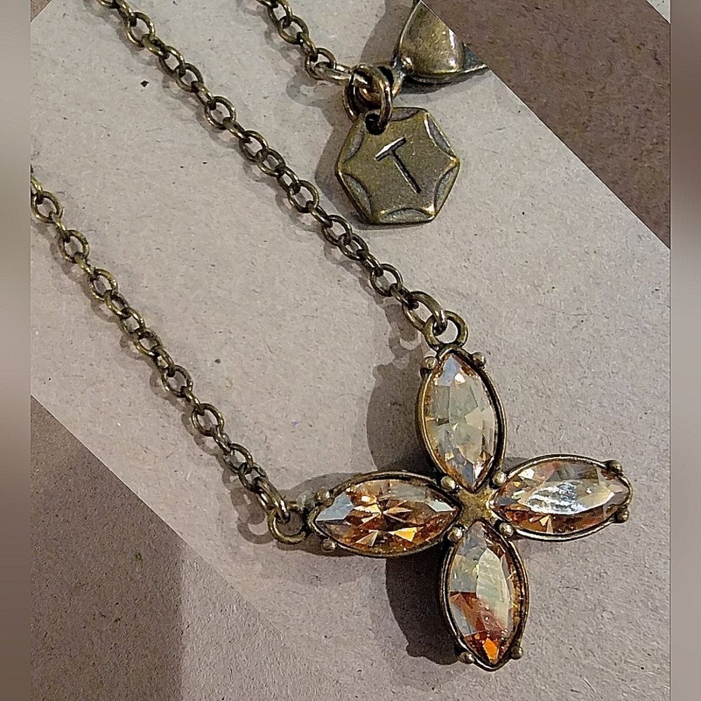#Touchstone Crystal In Balance 4 Petal Flower Necklace Antiq Brass Plated #NWOT